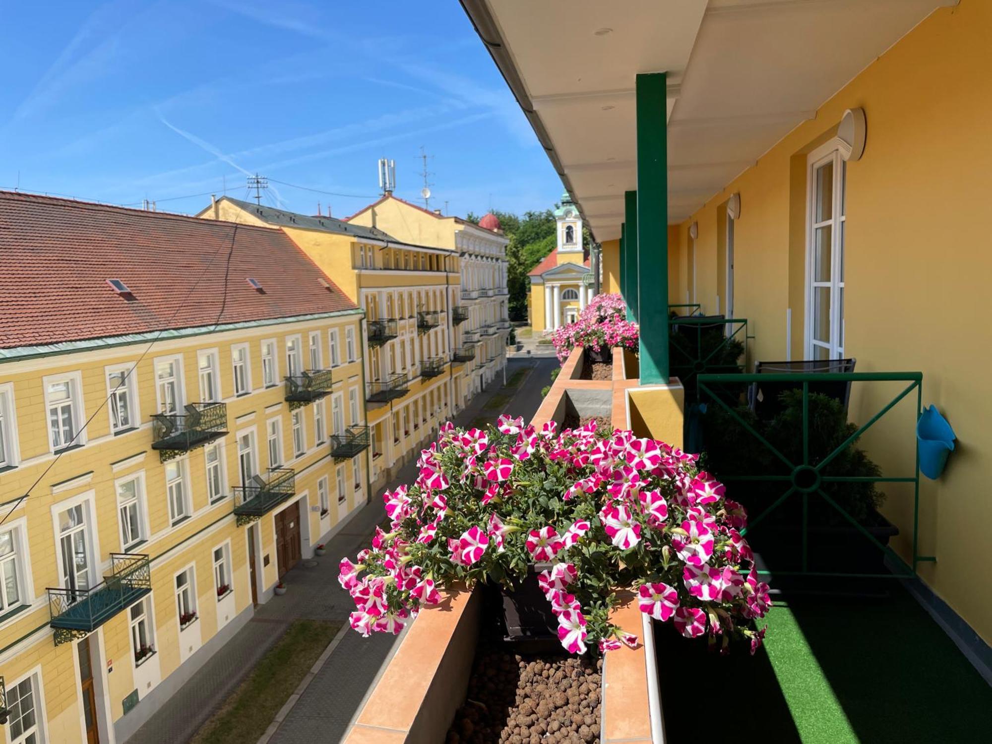 Ld Palace Spa & Kur Františkovy Lázně Exterior foto